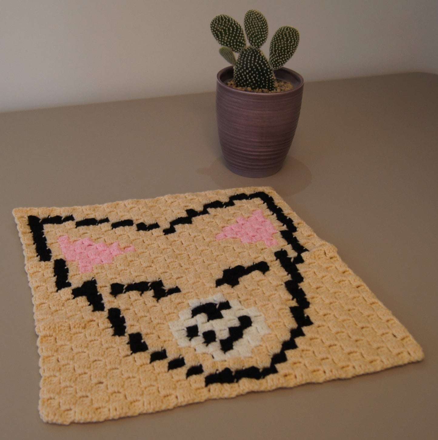 Beige Fox (Stray Kids)